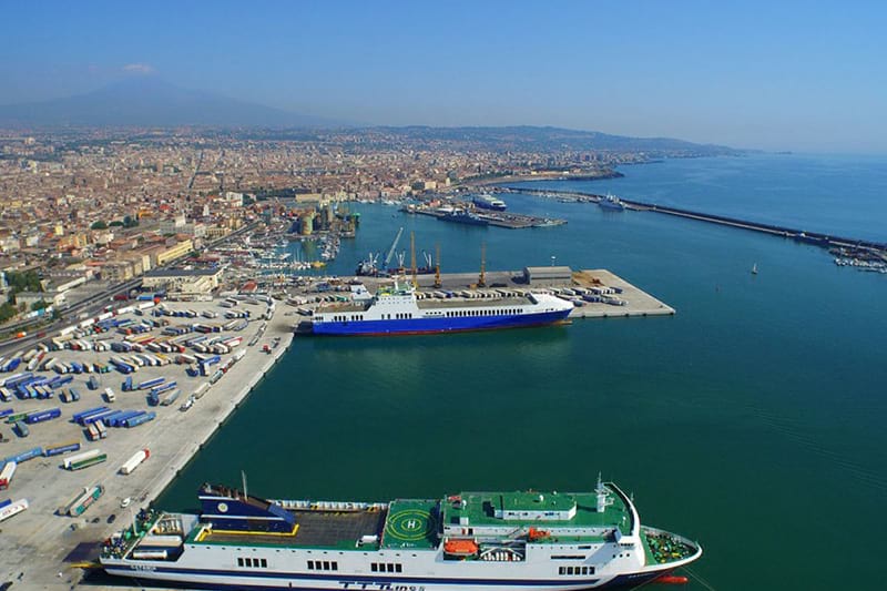 Porto di Catania Parcheggio porto Catania: panoramica