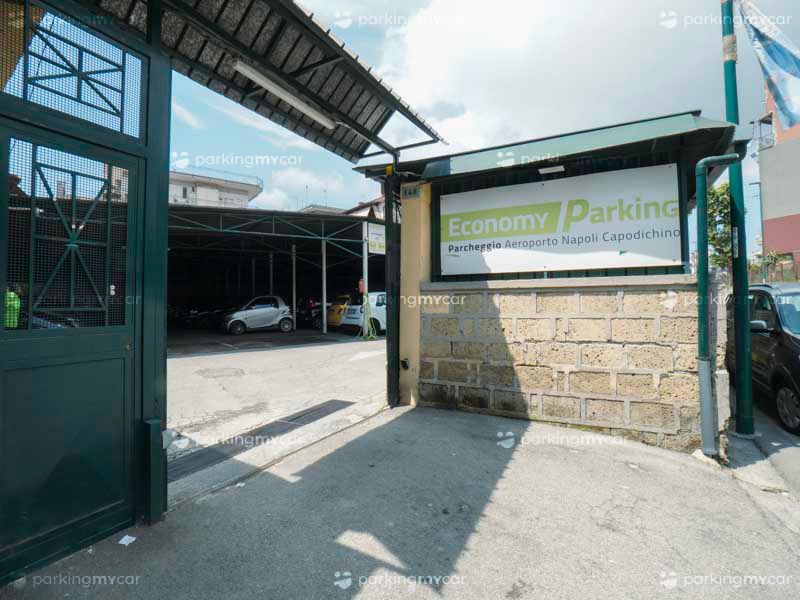 Economy Parking - Porto Napoli Ingresso Economy Parking - Porto Napoli