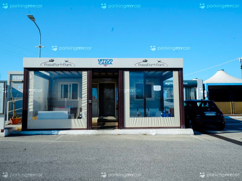 Pass Port Park - Aeroporto Bari Reception Pass Port Park - Aeroporto Bari