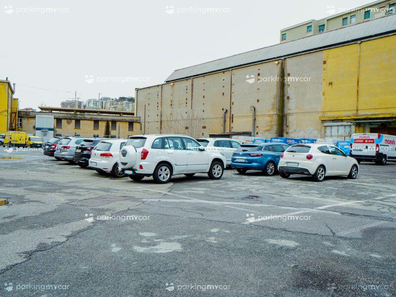 Genoa Park And Fly Scoperto - Aeroporto Genova Posti auto scoperti presso Genoa Park And Fly Scoperto