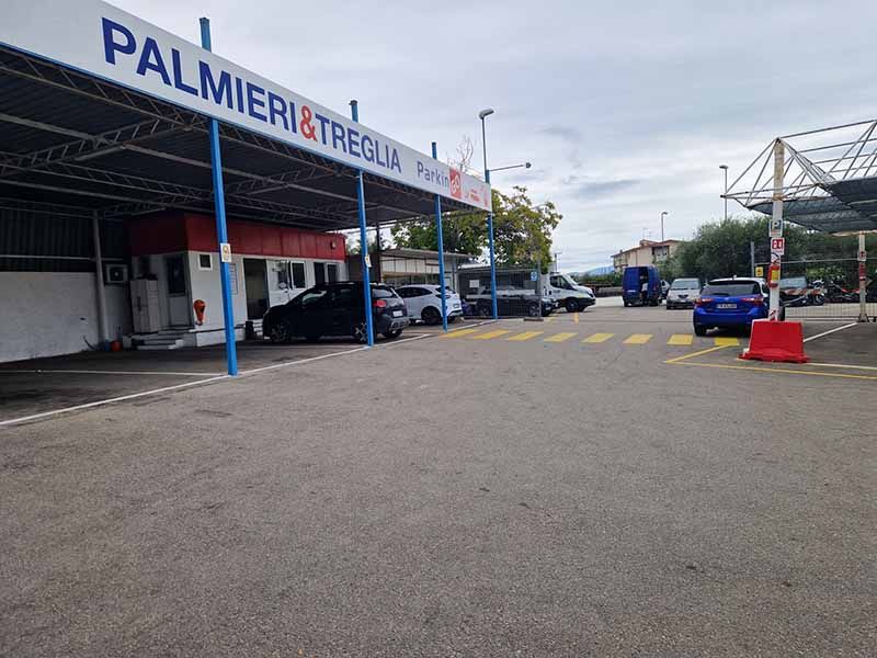 Parcheggio Porto Formia Stali auto coperti Parcheggio Porto Formia