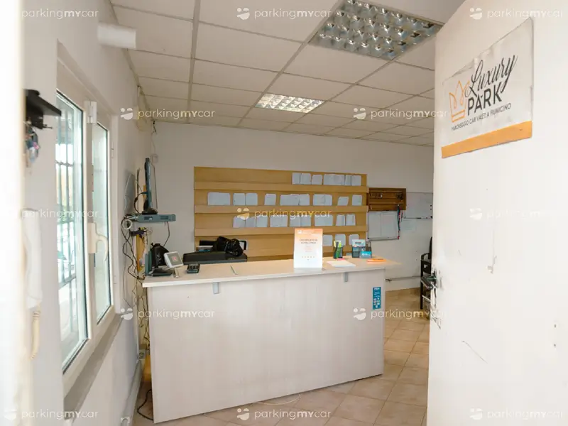 Car Parking Fco - Aeroporto Roma Fiumicino Reception Car Parking Fco - Aeroporto Roma Fiumicino