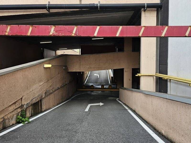 Drivers Gilbe - Porto Trieste Ingresso Drivers Gilbe - Porto Trieste