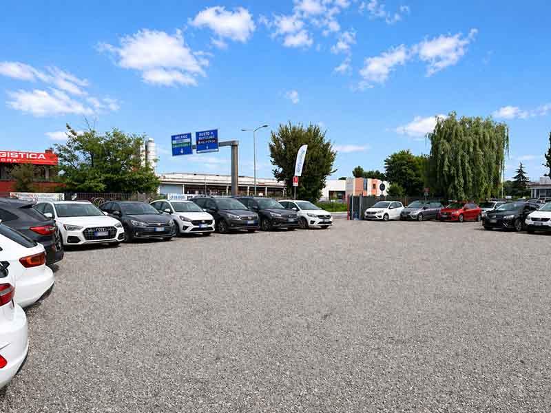 AirParking Premium - Aeroporto Malpensa Posti auto all'aperto AirParking Premium - Aeroporto Malpensa
