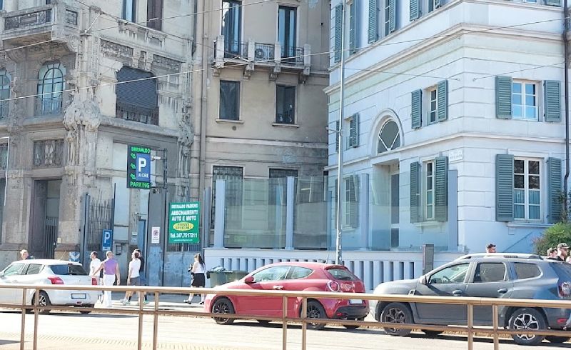 Smeraldo Parking - Milano Stazione Porta Garibaldi Ingresso Smeraldo Parking - Milano Stazione Porta Garibaldi