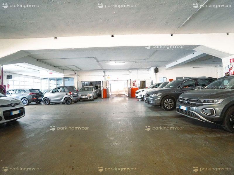 Garage Autopalazzo - Torino Porta Nuova Parcheggi coperti Garage Autopalazzo - Torino Porta Nuova