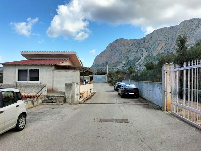 SoleMare Sicilia Parking - Aeroporto Palermo Via di accesso SoleMare Sicilia Parking - Aeroporto Palermo