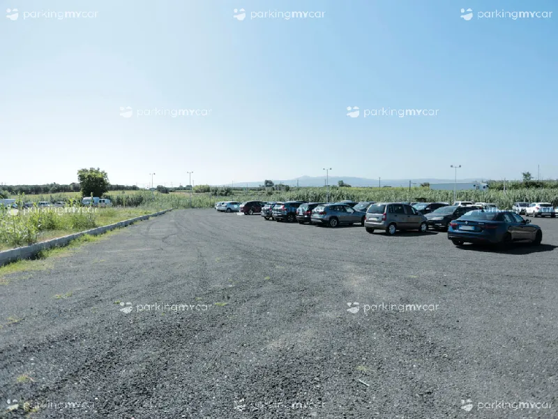 Fly Parking Lamezia Terme Parcheggi scoperti Fly Parking Lamezia Terme