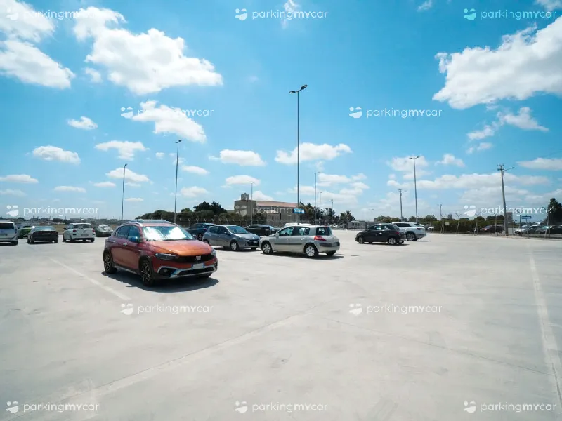 SABA P9 - Aeroporto Brindisi Posti auto scoperti SABA P9 - Aeroporto Brindisi