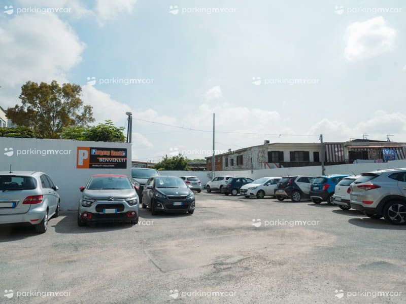 Parking Vasto 2 - Stazione Centrale Napoli Posti auto all'aperto Parking Vasto 2