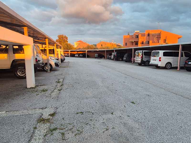 Garage delle Isole - Porto Milazzo posti auto all'aperto Garage delle Isole - Porto Milazzo