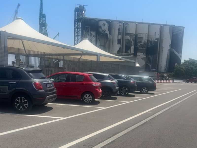 Next Stop Parking Molo 10 - Porto Bari Parcheggi all'aperto Next Stop Parking Molo 10 - Porto Bari