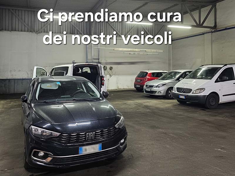 Miral Peace Parking - Aeroporto Catania Auto parcheggiate Miral Peace Parking - Aeroporto Catania